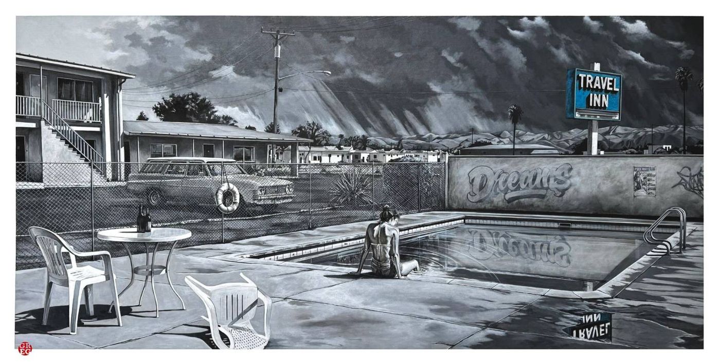 Peinture en noir et blanc d'un motel américain, enseigne Travel Inn, piscine vide et chaises de jardin au premier plan